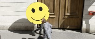 Le monde est heureux dans le court-métrage "Le bonheur des uns" de Jeremias Nussbaum © Mias Media